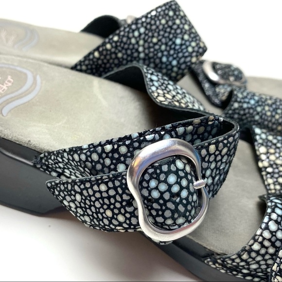 Dansko Double Strap Heeled Sophie Sandals Slides Sz 8 - Picture 4 of 7